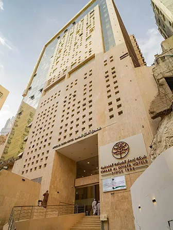 10-nights-3-star-edmonton-umrah-package