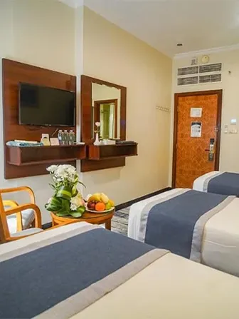 5-nights-3-star-december-umrah-package