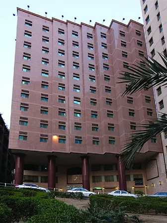 7-nights-3-star-edmonton-umrah-package