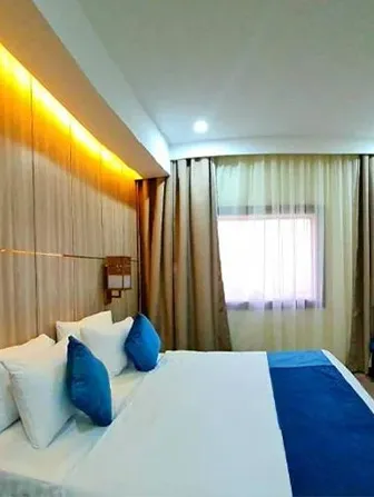 7-nights-4-star-deluxe-toronto-umrah-package